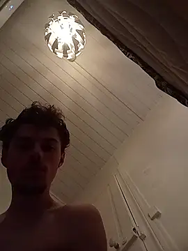 elias_milo live sex cam