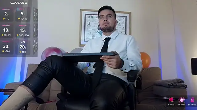 bradley_colt live sex cam