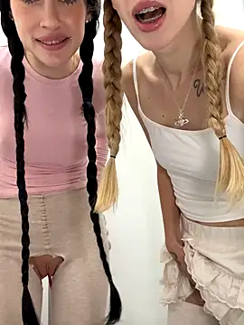 kira_mia live sex cam