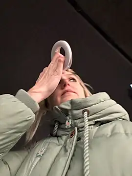 Sexybiene969 live sex cam