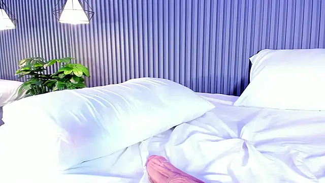 MaluDiaz live sex cam