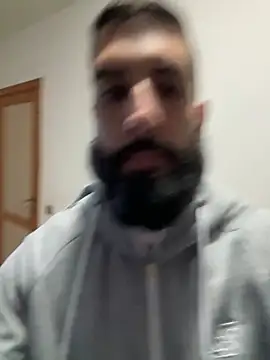 Gioeltoro89 live sex cam