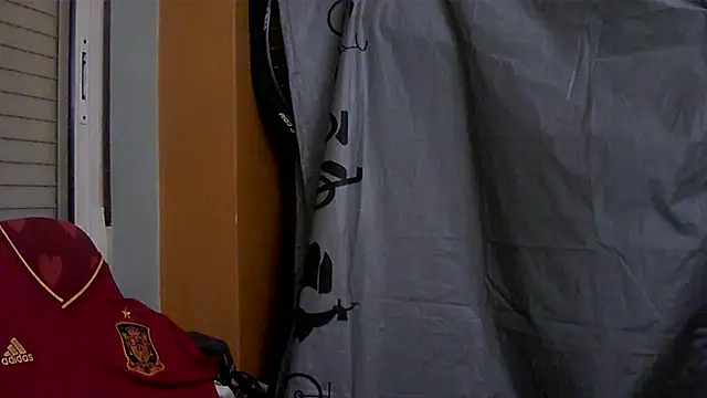 porkorossy live sex cam