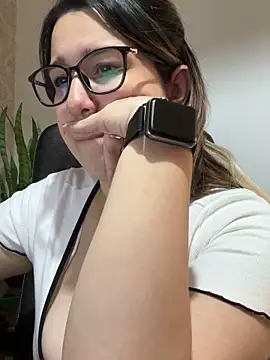 amooraaamoon live sex cam