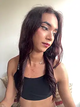 Nikol_Rang__ live sex cam