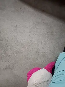 Alice-567's cam snapshot