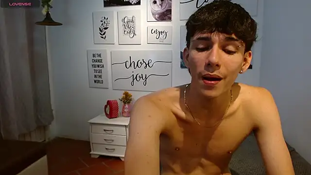 AmethystShadow17 live sex cam