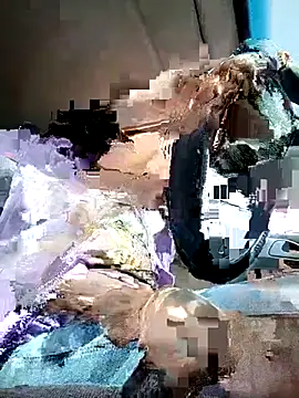 Lesly_10- live sex cam