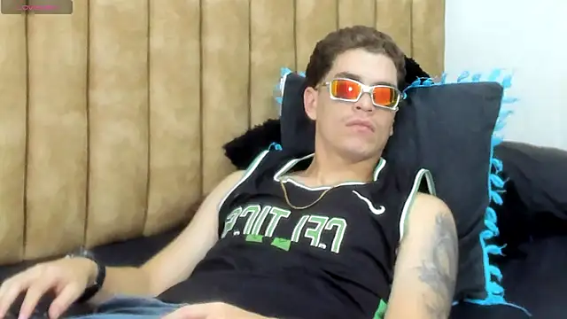 AUSTIN-PRRR live sex cam