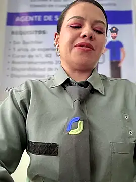 Ariana-07 live sex cam