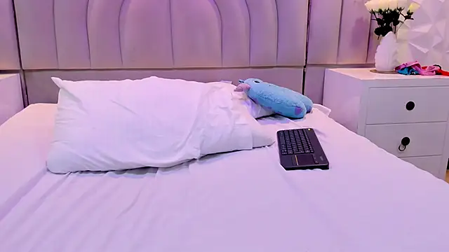 rebeca_brown_ live sex cam