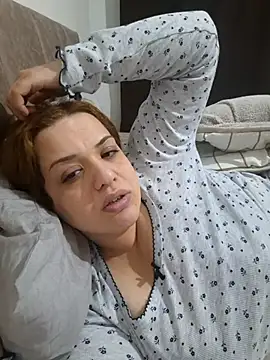 Cansuxyolu live sex cam