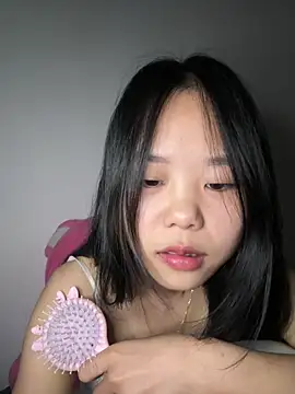 Kiee-lee live sex cam