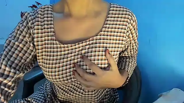 aarjulove live sex cam