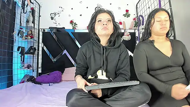 thedream_girls live sex cam