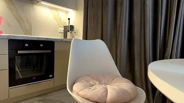 stellaqt's cam snapshot