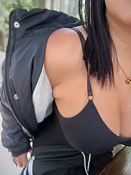 Nalgonasex_ live sex cam