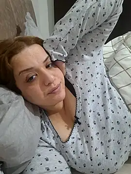 Cansuxyolu live sex cam