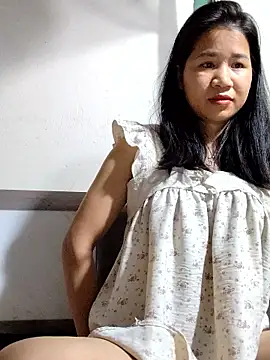 Maria2299 live sex cam