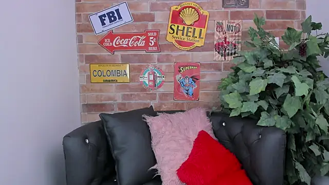 foxy_valeria's cam snapshot