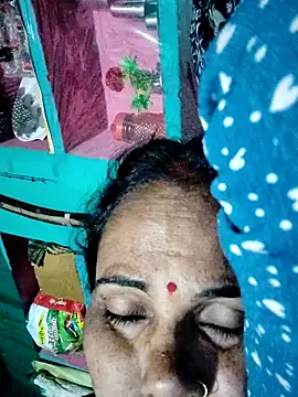 Pooja750's cam snapshot