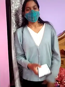 Student12th's cam snapshot