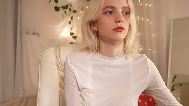 lolly_pie's cam snapshot