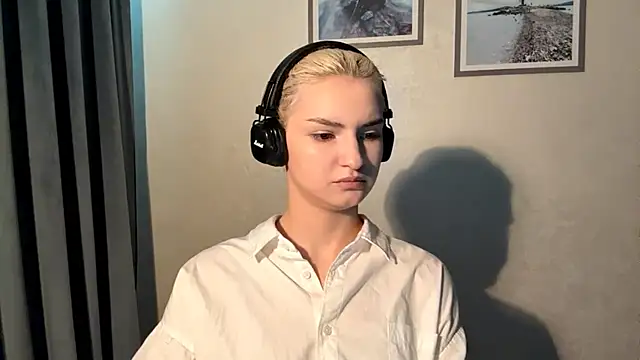 Cindi_Jacobs's cam snapshot