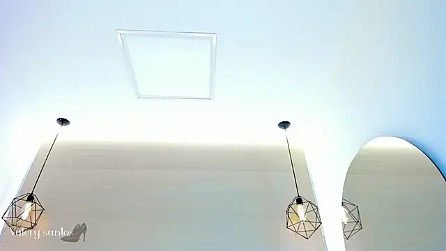 valerysantos_'s cam snapshot