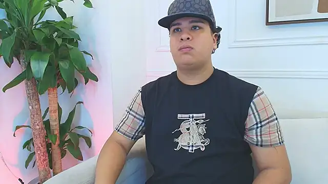 Naim_Bennetsex's cam snapshot