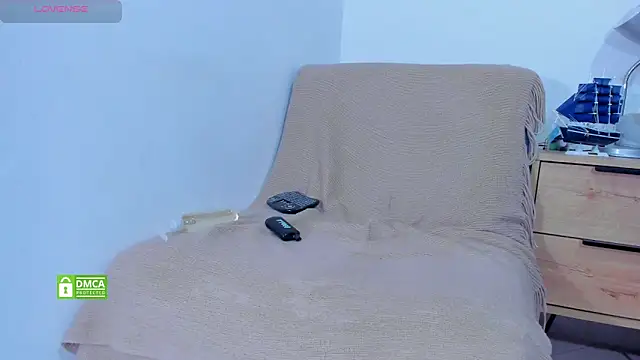 ROCKY_REBEL live sex cam