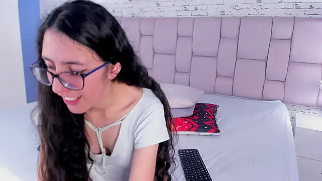 GirafMusic's cam snapshot