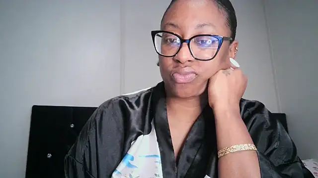 Nyxie_Chaos's cam snapshot