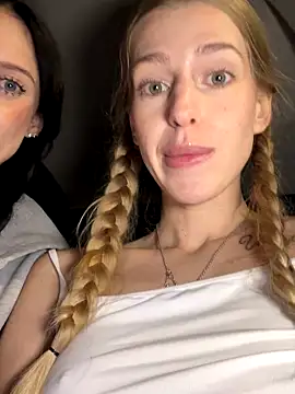 kira_mia's cam snapshot