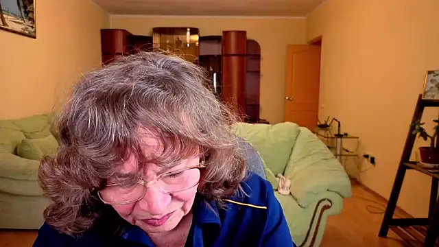 Betty_Brick's cam snapshot