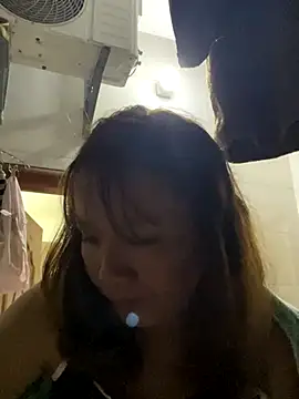 yiyi0316's cam snapshot