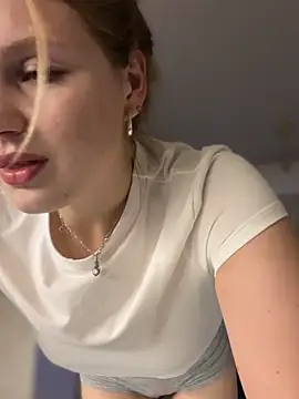 Emaline_Fane live sex cam