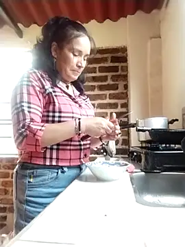 LilyMature_x's cam snapshot