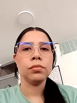 KarelysAC's cam snapshot