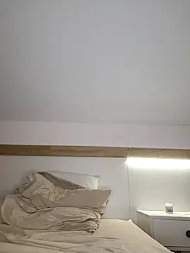 Xladycharme live sex cam