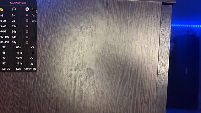 LauretteRagar live sex cam