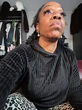 Kennady_Buxum_Goddess live sex cam