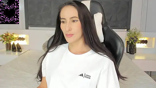 SaraGomez1's cam snapshot