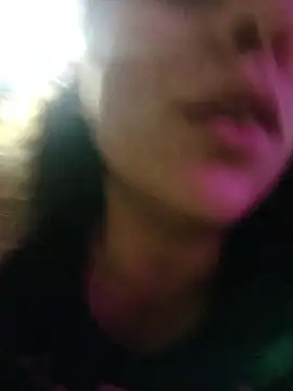 Caroline_Jons's cam snapshot