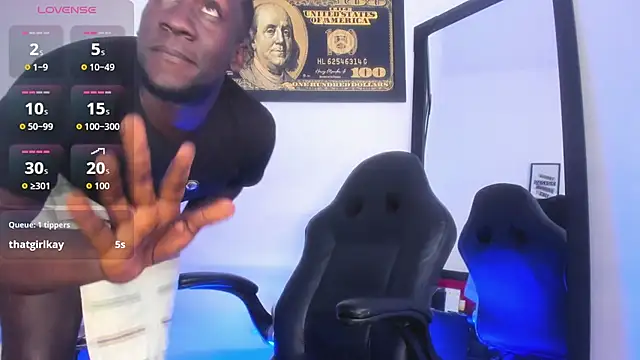 lucas_manzon's cam snapshot