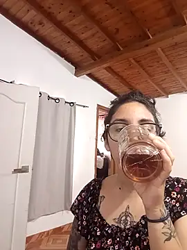 Melinerd live sex cam