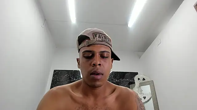 ada-brooke live sex cam