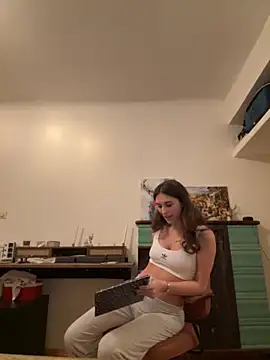 SophiiaStarr live sex cam