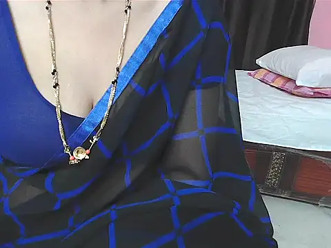 sunitha-3's cam snapshot