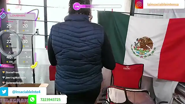 LaInsaciableIntensa live sex cam